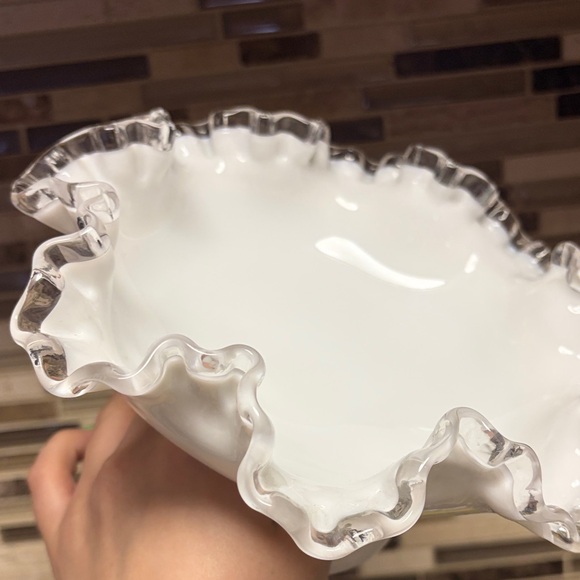 Fenton Silvercrest Milk Glass Pedestal Compote Bowl - Picture 9 of 9